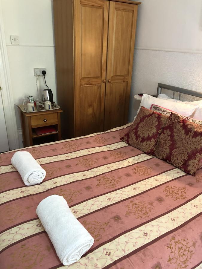 Chad Hill Hotel Сэнддаун Экстерьер фото
