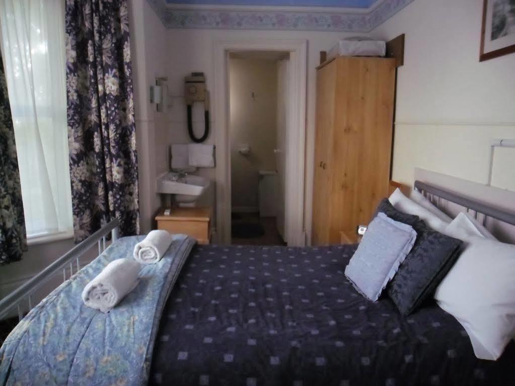 Chad Hill Hotel Сэнддаун Экстерьер фото