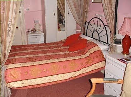 Chad Hill Hotel Сэнддаун Экстерьер фото